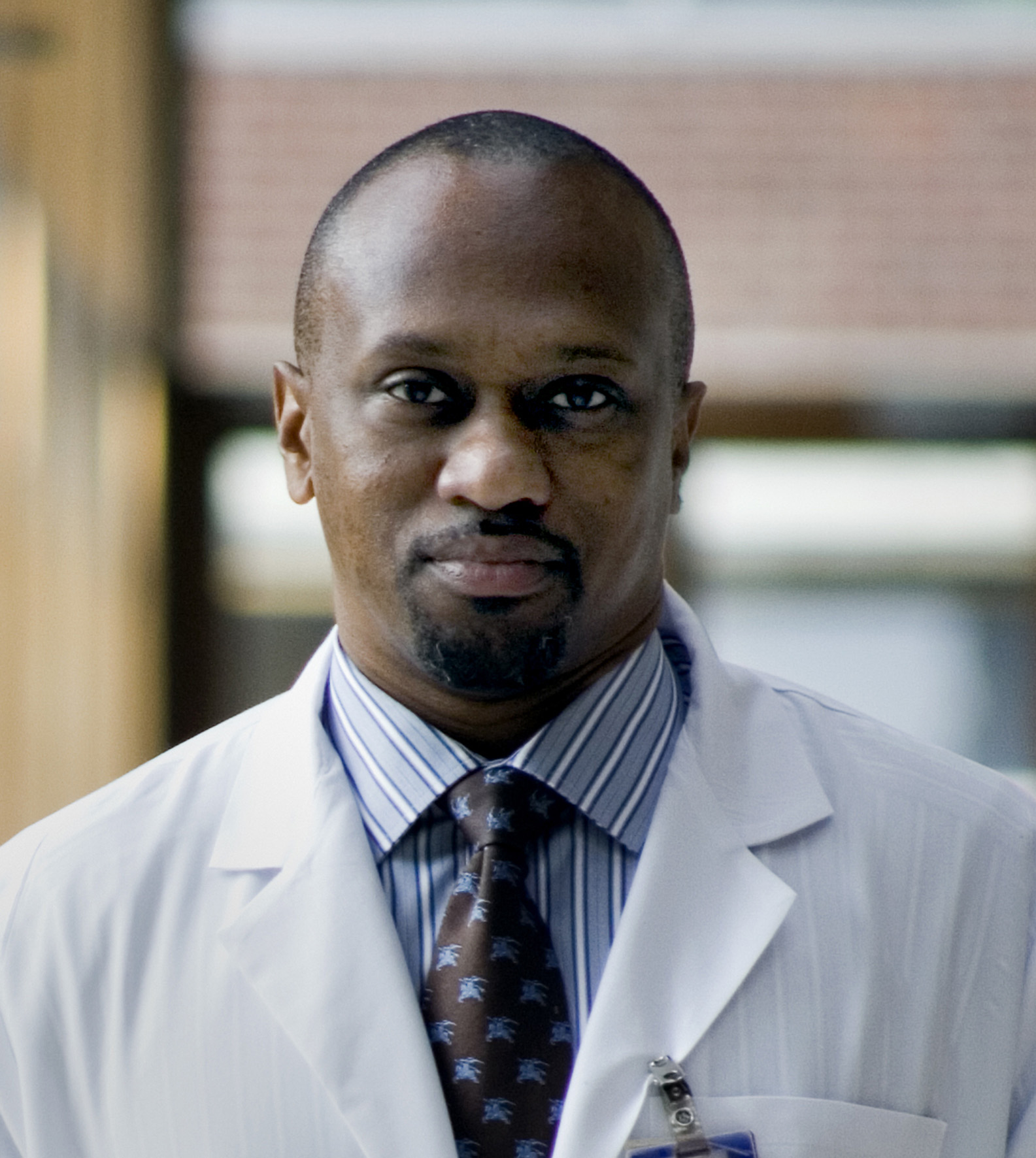 Headshot_with_lab_coat_300dpi